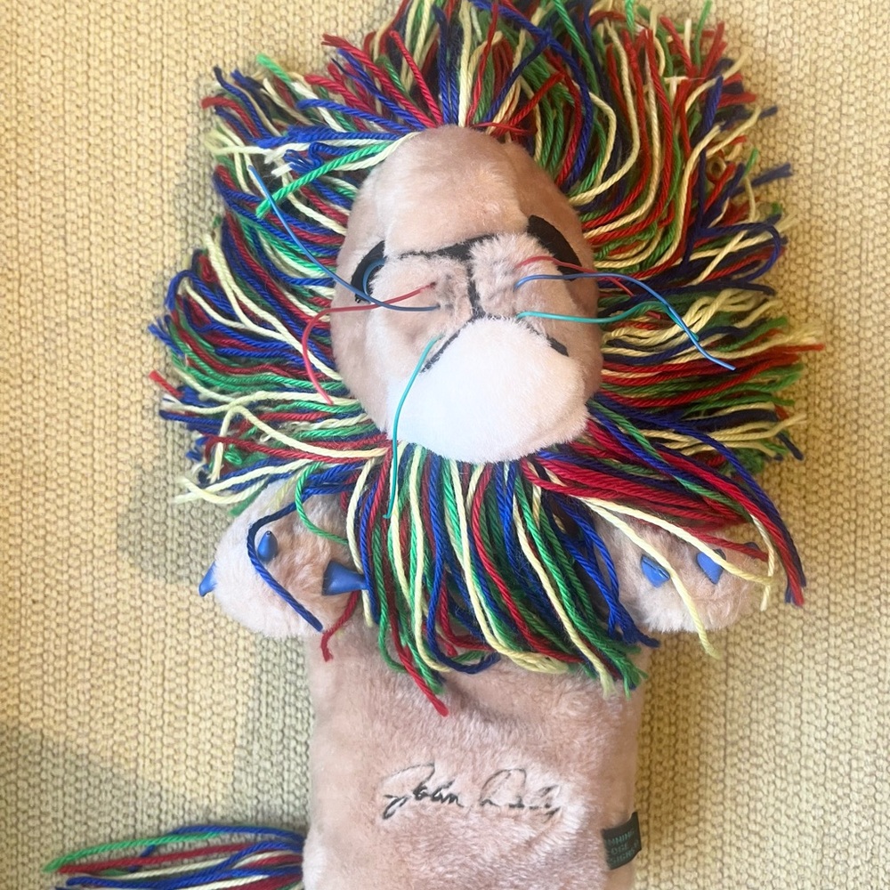 John Daley golf club head driver cover lion plush
